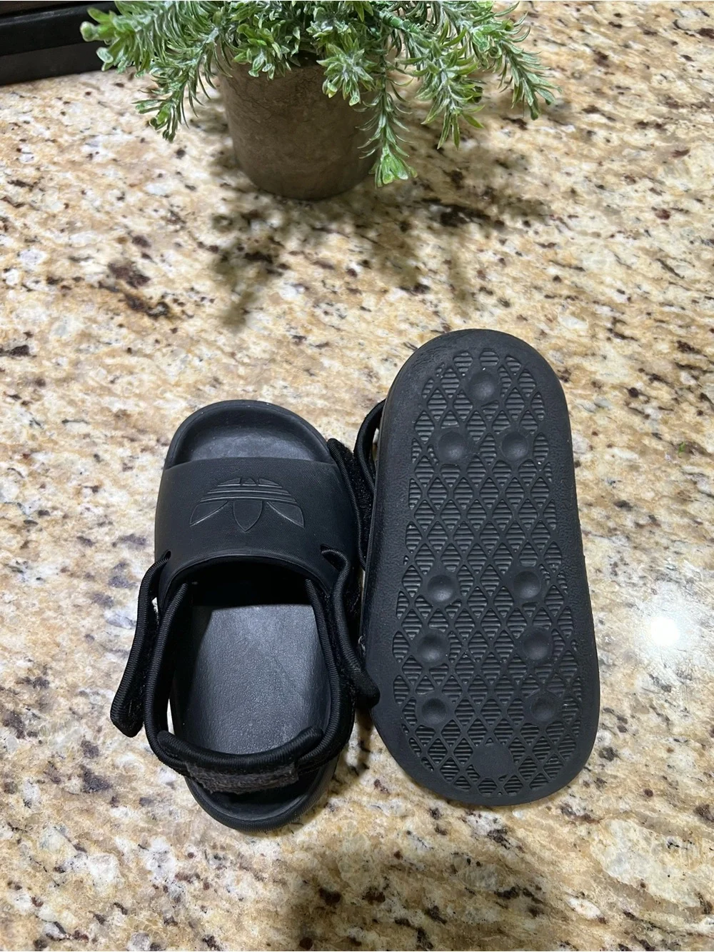 Adidas Black Toddler Trefoil Slide Sandals with Adjustable Back Strap 7K